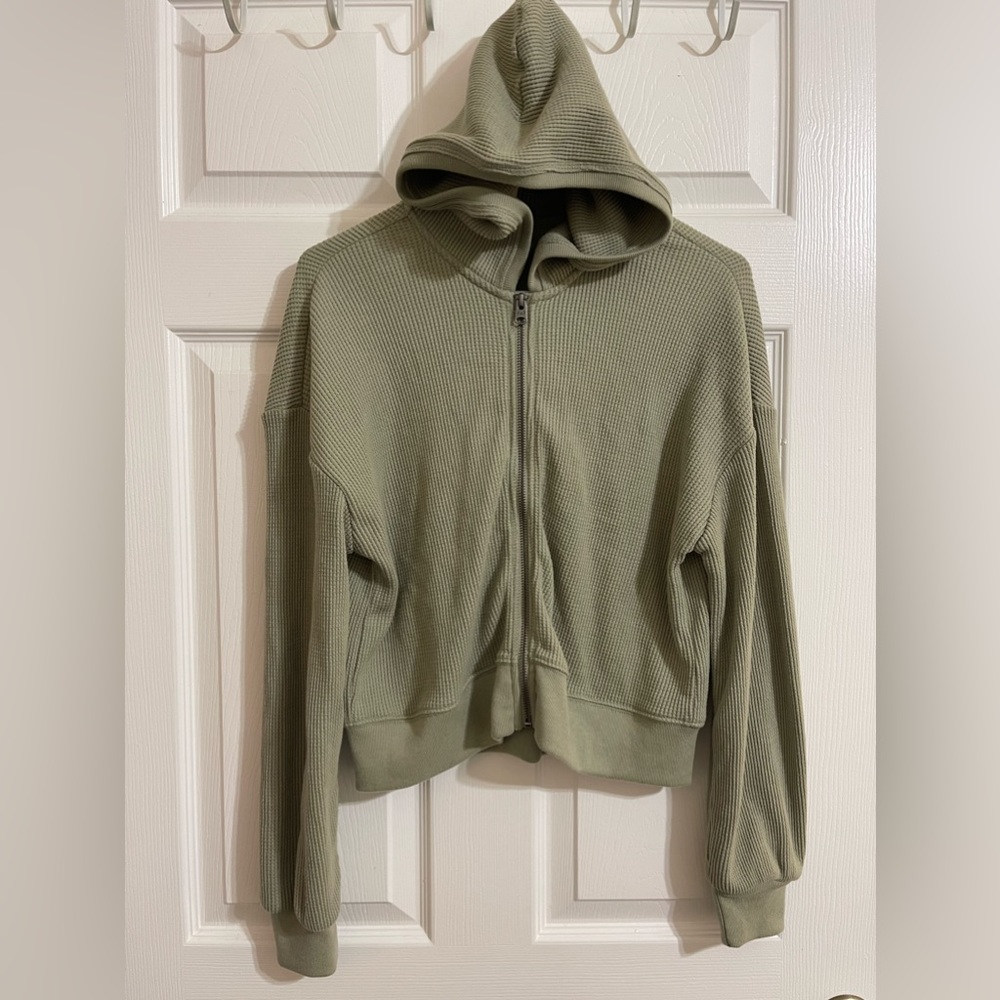 abercrombie & fitch waffle knit crop zip hoodie